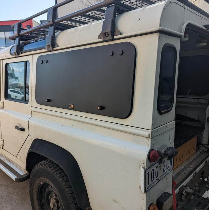 Gullwing Window – Land Rover Defender 90 and 110 – Emuwing