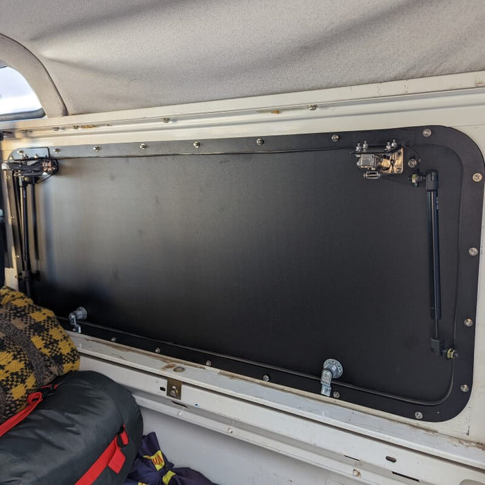 Gullwing Window – Land Rover Defender 90 and 110 – Emuwing