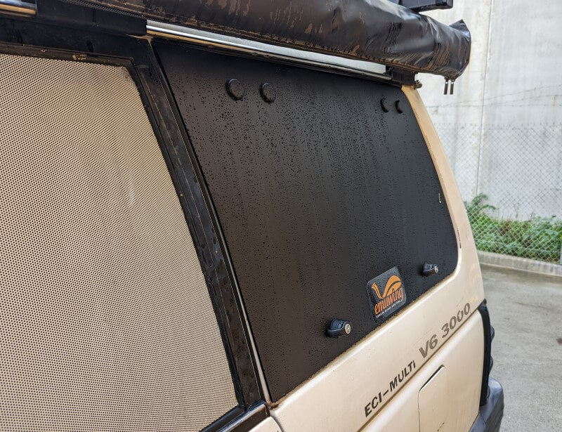 Gullwing Window – Mitsubishi Pajero Gen2 (1991-1998) NH, NJ, NK, NL