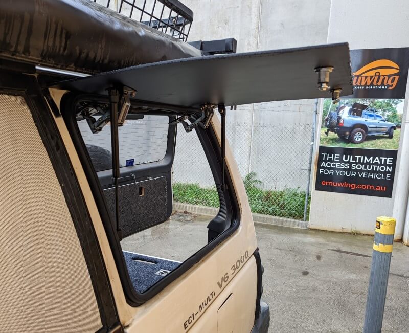 Gullwing Window – Mitsubishi Pajero Gen2 (1991-1998) NH, NJ, NK, NL