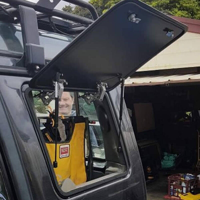 Range Rover Quarter Zip Gullwing Window – Land Rover Discovery 1 (4 Door) 1989-1998 – Emuwing ...